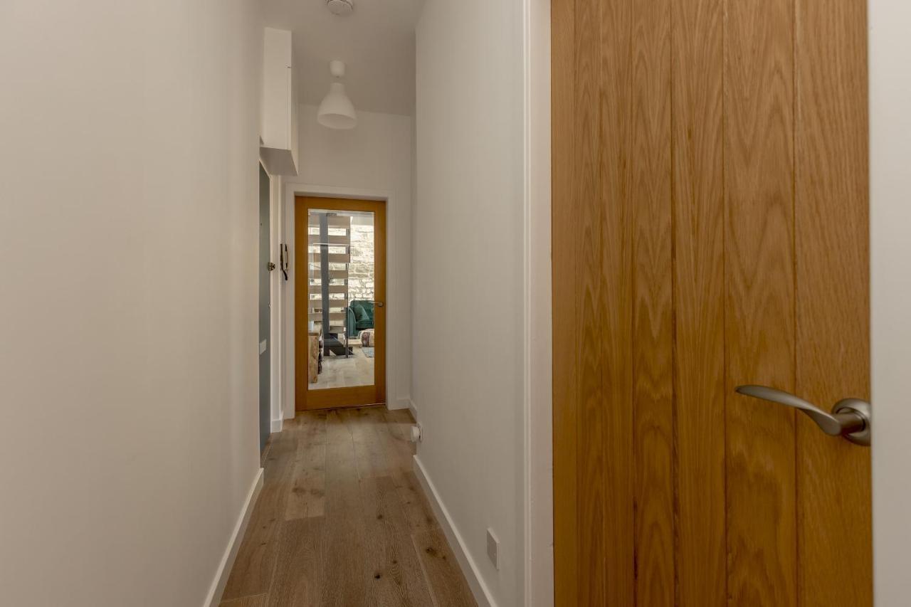 Pass The Keys Stunning 3 Bed Loft Style With Free Parking * Edimburgo